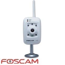 מצלמת Foscam IP אבטחה אלחוטית לצפיה מרחוק דגם FI8909W